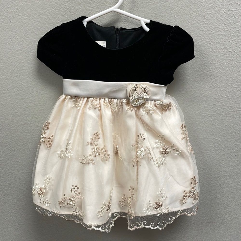 Cinderella Black Velvet and Cream Dress Sz 12m